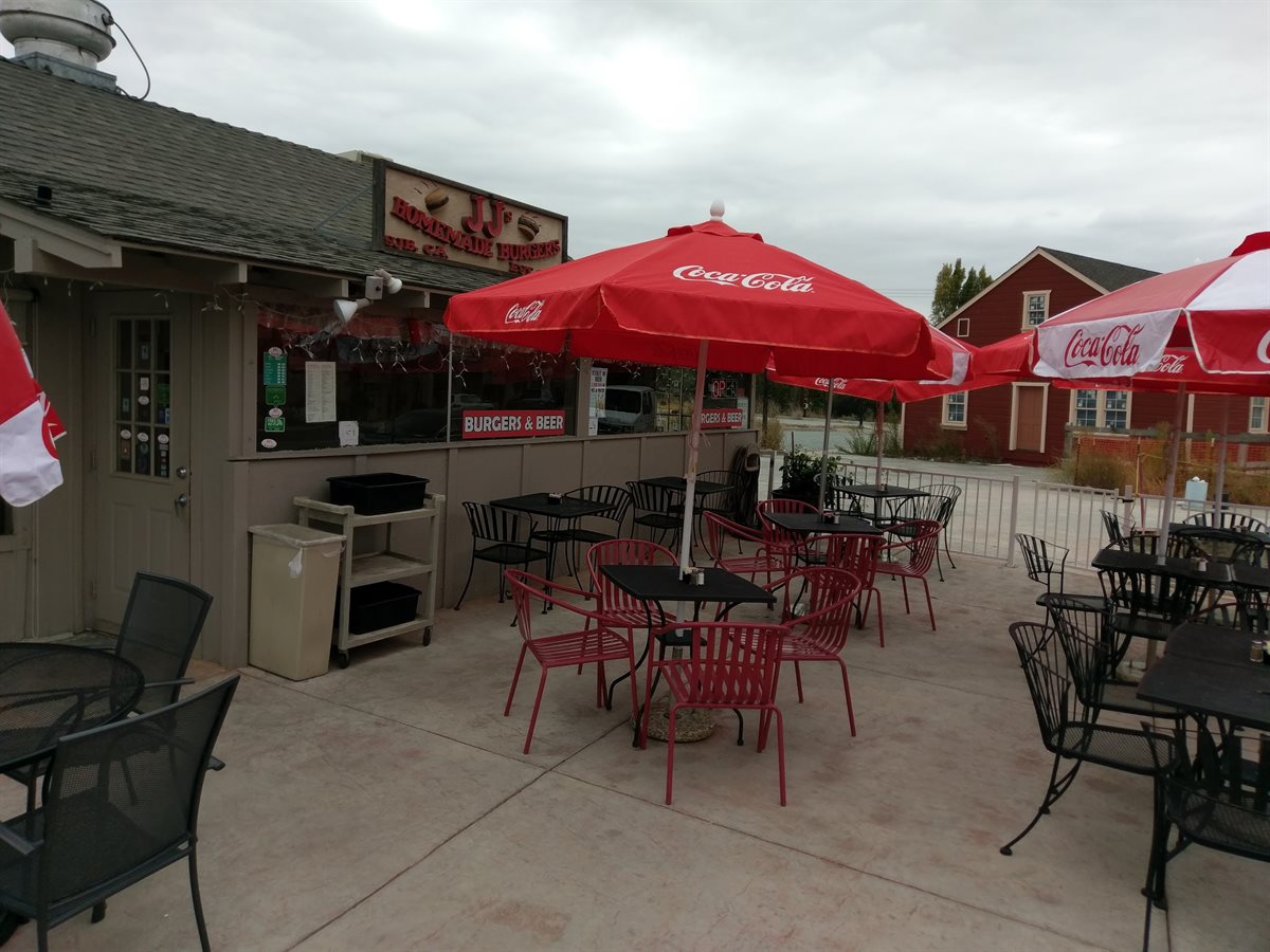 J J's breakfast and burgers